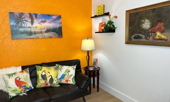 West Little Havana Apartment | Charming 1-bedroom apartment in fabulous Miami for 3 persons
