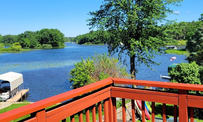 Fenton House | Charming 1450sqft Upstairs duplex on lobdell lk with amazing sunset views.