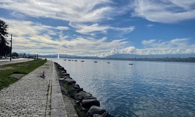 Bons-en-Chablais House | Charming 19th-century home & attached apartment: Geneva, Annecy, Chamonix, Lake
