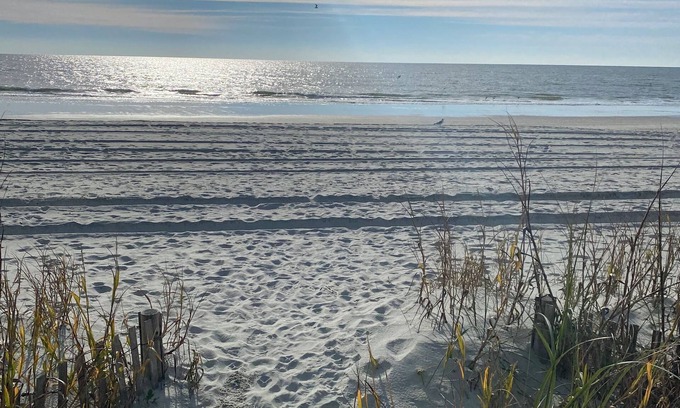 Windy Hill Apartment | Charming 2-bedroom apartment just steps from the ocean in North Myrtle Beach