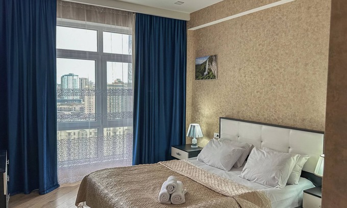 Yasamal Apartment | Charming 2-bedroom apartment in brilliant Bakı with AC, WiFi