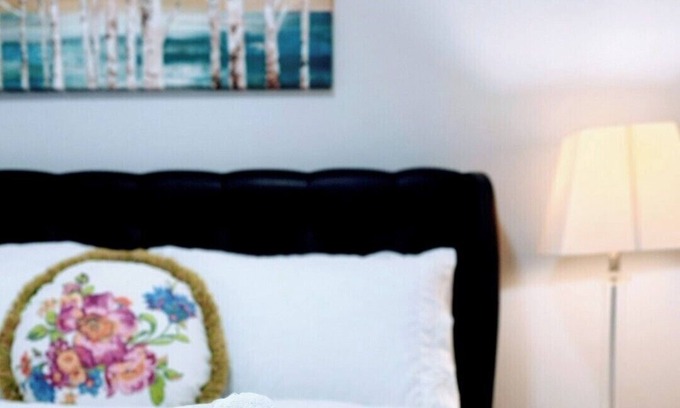 Maple Ridge House | Charming 2-bedroom suite in Maple Ridge