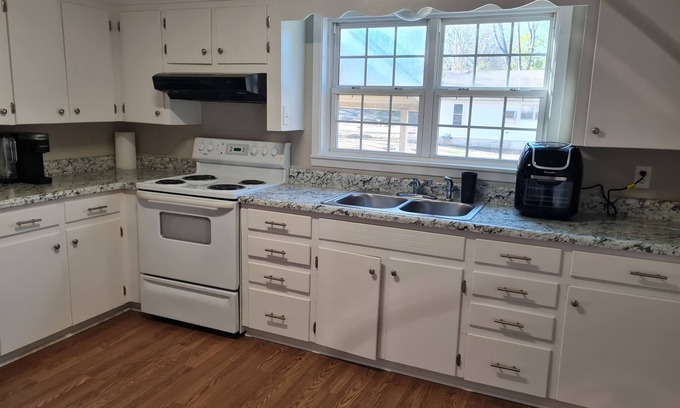 North Florence House | Charming 2-bedroom house with AC, WiFi in wonderful Florence