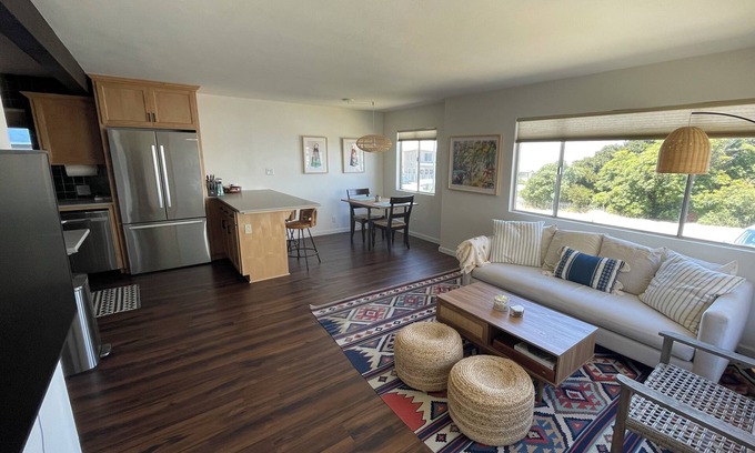 Cayucos House | Charming 2-bedroom house in lovely Cayucos with ocean views