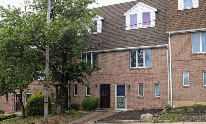 Downtown Wilmington House | Charming 2-bedroom townhome with WiFi, AC in Wilmington