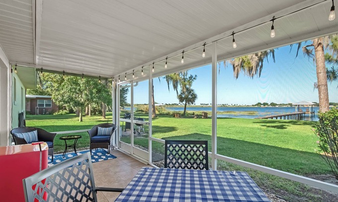 Lake Placid House | Charming 2-bedroom house with AC and WiFi in enchanting Lake Placid