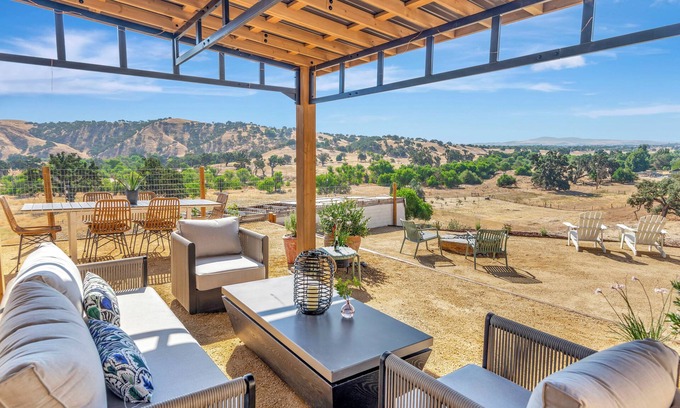 Paso Robles House | Charming 2-bedroom Home in the Heart of Wine Country