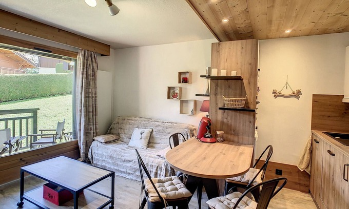 Demi-Quartier Apartment | Charming 2-room apt in Combloux with terrace, parking and ski locker