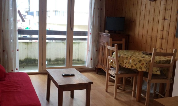 Villard-de-Lans Apartment | Charming 2-room Apartment in Villard-de-Lans, Central Location, Near Pool and Ice Rink
