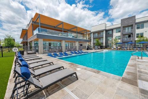 Fort Worth Apartment | Charming 2BD 2BA with Beautiful Pool in