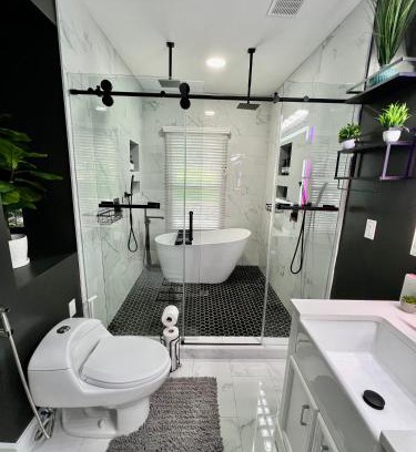 Sylvan Hills House | Charming 2BR 2BA 10 min DT Airport by LSP Homes