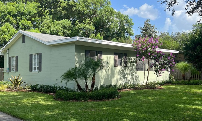 Winter Park House | Charming 2BR/2BA Winter Park Cottage, steps from Park Ave