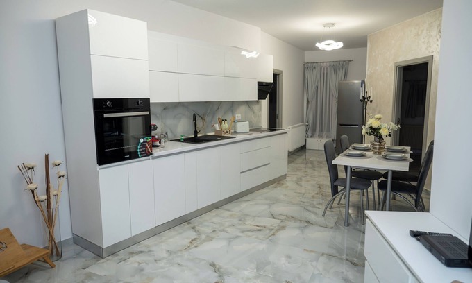 Lugoj Apartment | Charming 3-bedroom apartment with WiFi, AC in lovely Lugoj