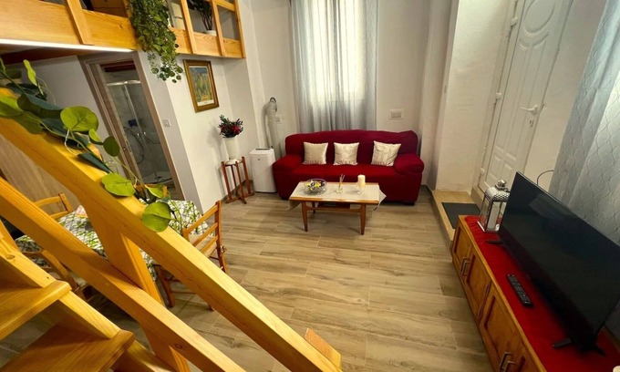 Sliema House | Charming 3-bedroom house with WiFi, AC in brilliant Tas-Sliema