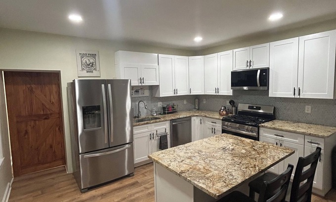 Wilmington House | Charming 3-bedroom house with AC and WiFi in lovely Wilmington