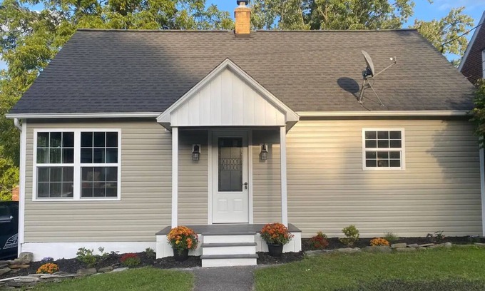 Endwell House | Charming 3-bedroom house in enjoyable Endwell