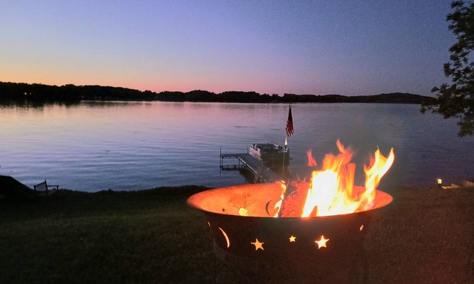 Elysian Cabin | Charming 3 bedroom Lake Home on 1 acre is perfect for your family getaway!