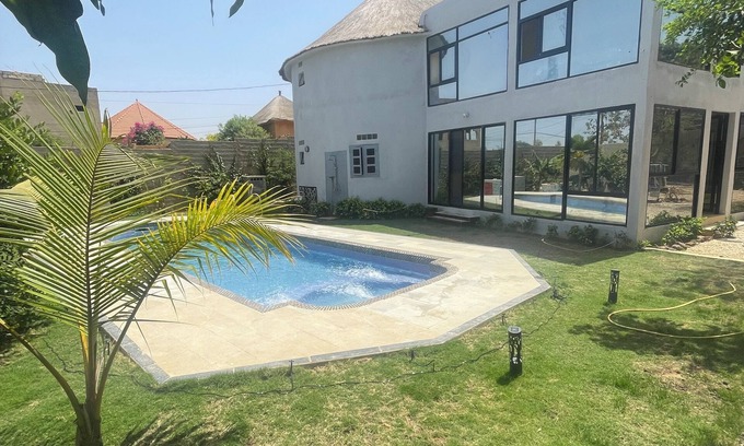 La Somone Villa | Charming 3-bedroom villa with Wifi, AC in lovely Somone near Saly.