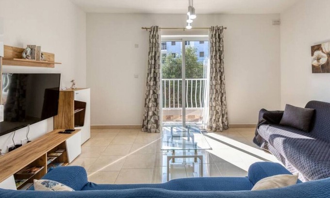 Marsaxlokk Apartment | Charming 3BR home with large terrace in Marsaxlokk
