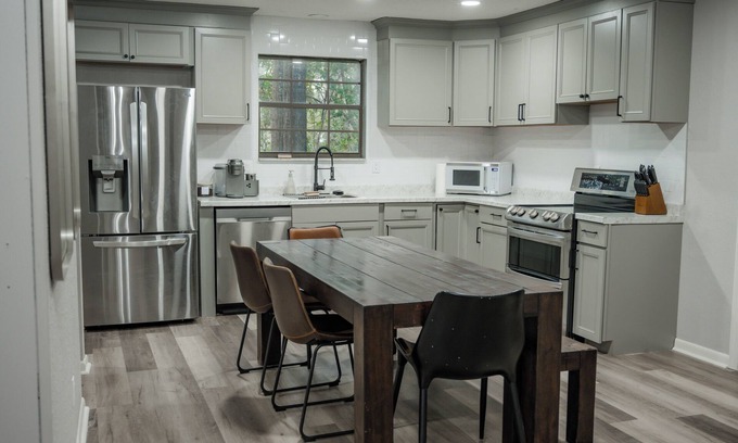 Lake City House | Charming 4- bedroom house with AC and WiFi in peaceful Lake City