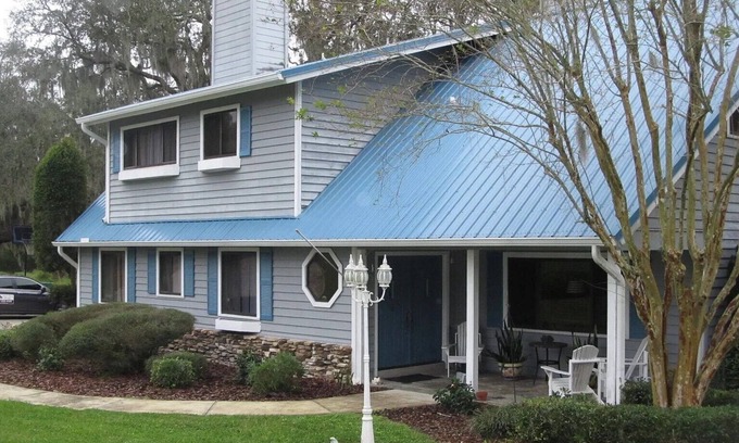 Lake Mary House | Charming 4-bedroom lakefront house with in Lake Mary