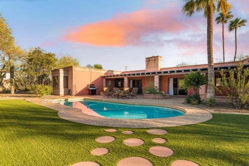 Camelback Sierra House | Charming 5BDR Hacienda w Pool Fire Pit Billiards La Casona by AvantStay