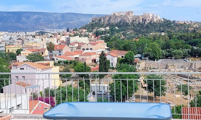 Kerameikos Apartment | Charming Acropolis view apartment