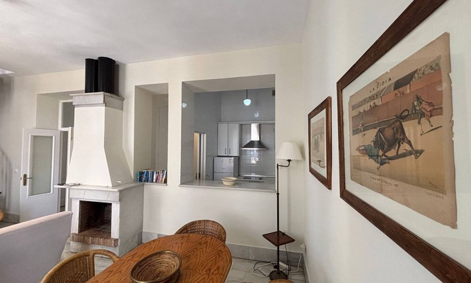 San Bartolome Apartment | Charming apartment in the Old Town of Seville, next to Santa Cruz.