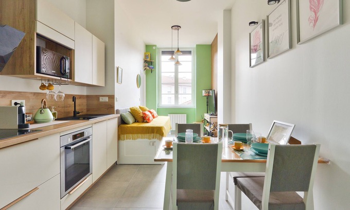 9th Arrondissement Apartment | Charming apartment in Vaise