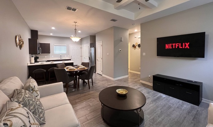 Weslaco Apartment | Charming apartment in Weslaco with EV Charger