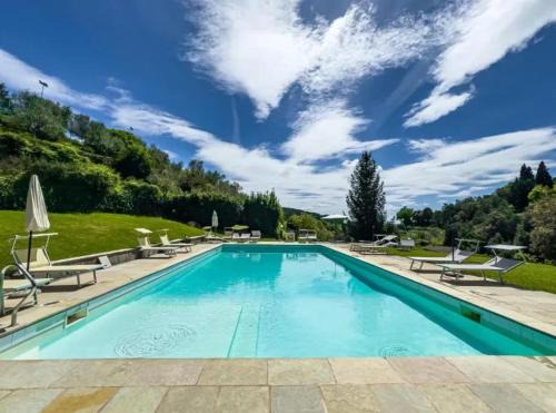 Loro Ciuffenna Apartment | Charming apartment in Loro Ciuffenna, 110 m² with Shared Pool.