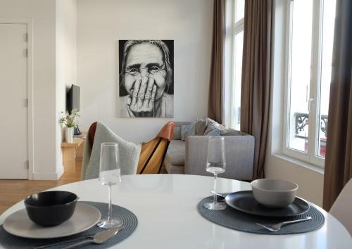 Historisch centrum Apartment | Charming Apartment with Cathedral View in Antwerp on the 2th floor