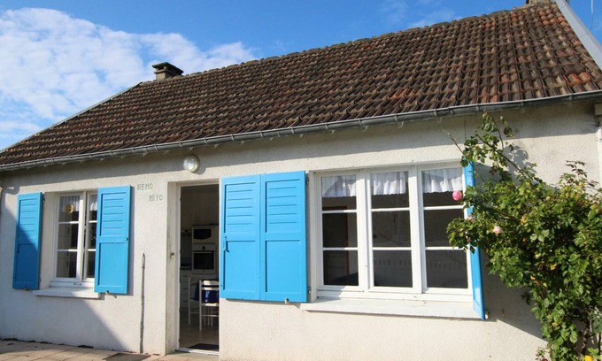 Saint-Pair-sur-Mer Cottage | Charming Beachside Home: 2BR, Private Courtyard, BBQ, Parking, Walk to Jullouville Beach!