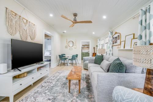 Pooler House | Charming & Bright 2 bedroom - Close to Downtown Savannah - Airport