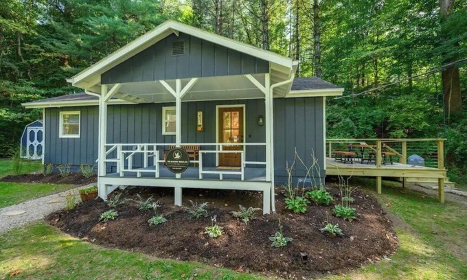 Nashville House | Charming bungalow with a hot tub, walking distance to downtown Nashville