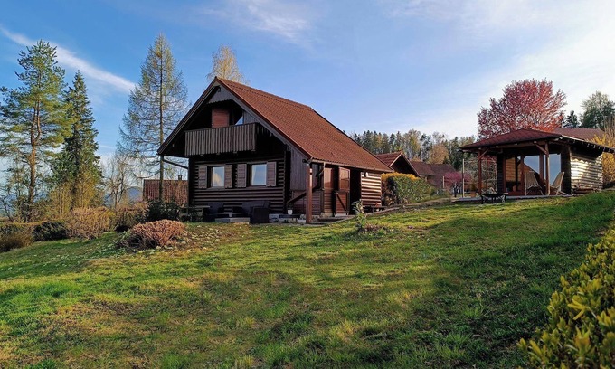 Trebnje Ski Chalet | Charming Chalet Panorama with Sauna & Jacuzzi