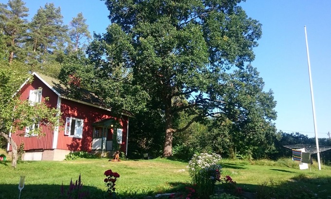 Krylbo Cabin | Charming cottage in rural setting