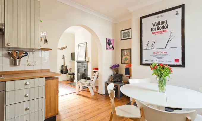 Stoneybatter House | Charming Cottage in Stoneybatter