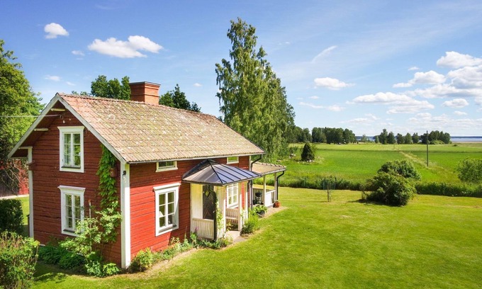 Hedesunda House | Charming cottage not far from the banks of the Dalälven