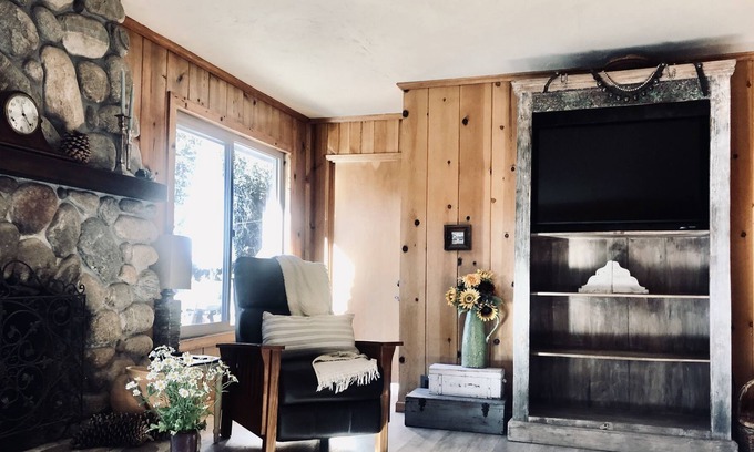 Carmel Valley Cottage | Charming Cottage in Carmel Valley .5 mile walk to downtown and hiking trails!