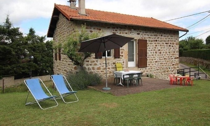 Lantriac Cottage | Charming Cottage with Terrace, Near Puy-en-Velay, Family-Friendly, Nature & Activities