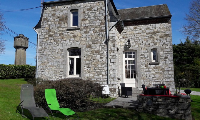 Les Rivages Cottage | Charming cottage with large garden in Dinant