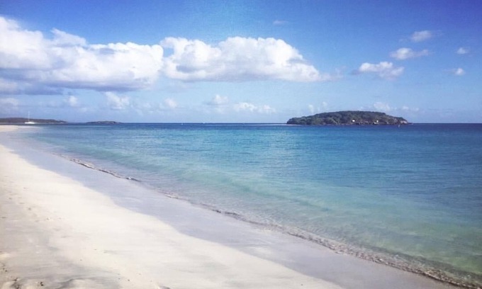Isabel II House | Charming country creative house with AC & WiFi in lovely Vieques at Playa Negra