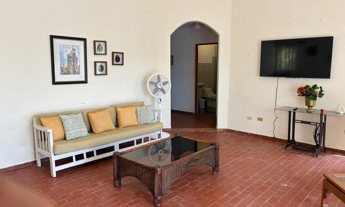 San Jose de las Matas House | Charming 3-bedroom house with WiFi, AC in brilliant San José de las Matas
