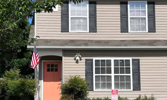 Leonardtown House | Charming Duplex in the heart of Leonardtownn