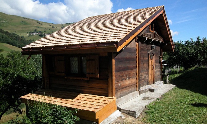 Valmorel Ski Chalet | Charming chalet renovated in a former attic, close to the slopes, located in