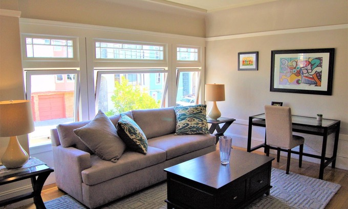 Outer Richmond Apartment | Charming full floor flat near ocean and city.
