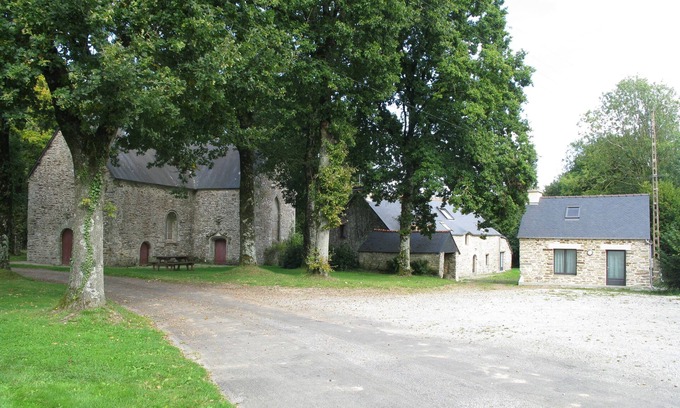 Le Quillio House | Charming gîte between 2 lakes in Central Brittany, 40 kms from the first beaches