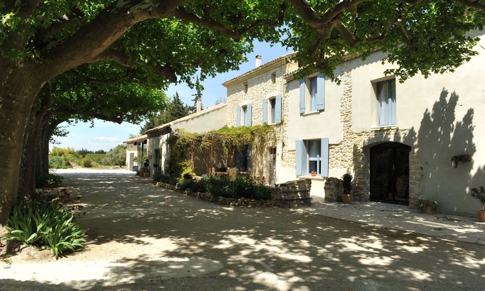 Sarrians Cottage | CHARMING GITE IN PROVENCE IN THE HEART OF THE VINES