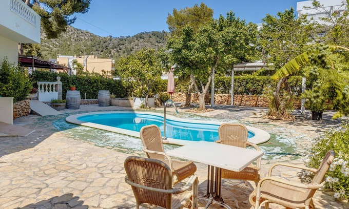 Canyamel Apartment | Charming Holiday Apartment "La Cabanya 2C" with Shared Pool, Terrace & Wi-Fi